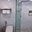 Aura Business Hotel