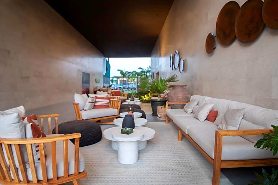 Suites at Aria Pacific Ocean Studio