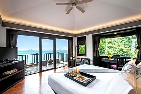 Deluxe Villa with Sea View