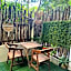 Studio w/Plunge Pool & Kitchen