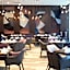 HS HOTSSON Hotel Silao