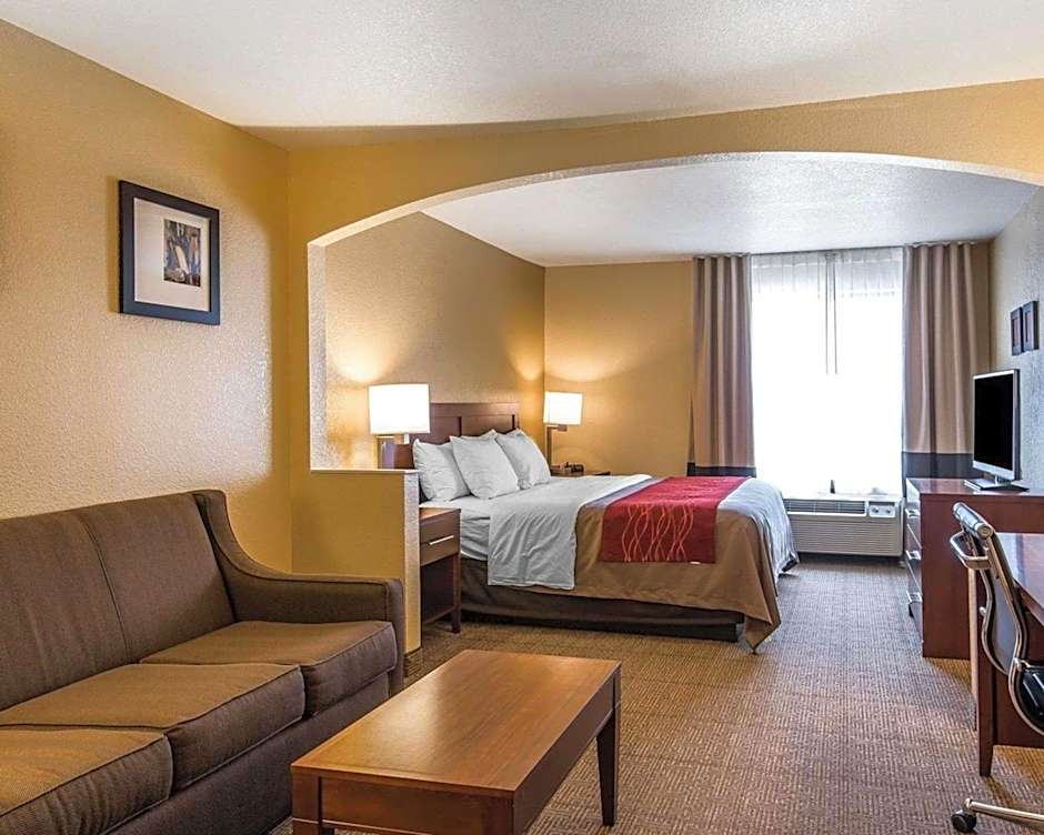 Quality Inn & Suites Bethany