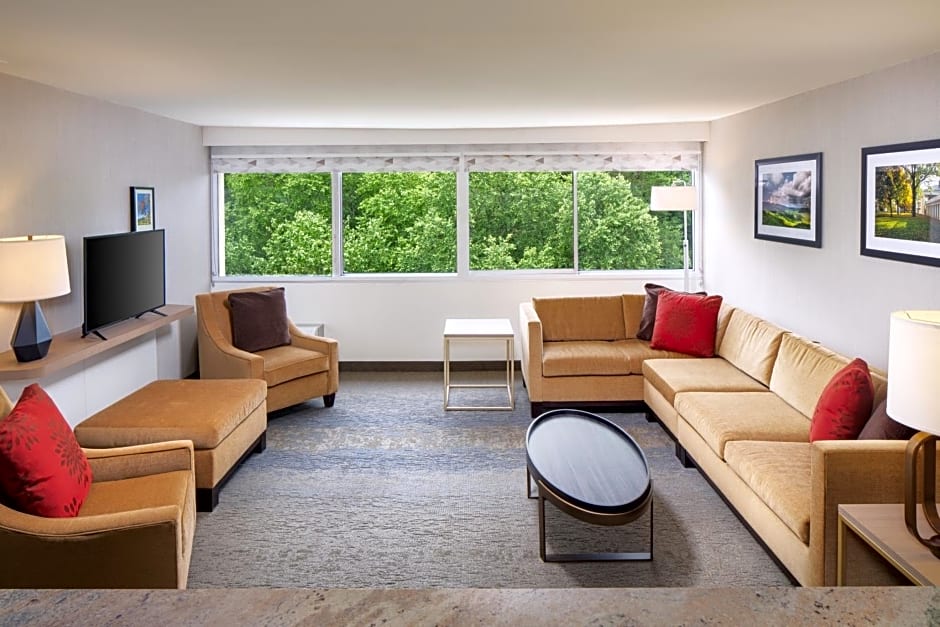 Holiday Inn Charlottesville-Monticello, an IHG Hotel