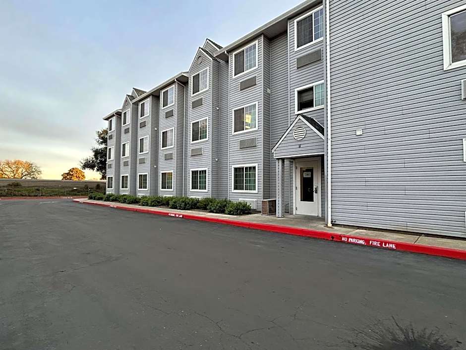 SureStay by Best Western Sacramento South Natomas