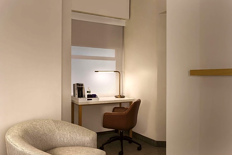 Radisson Hotel New York Wall Street