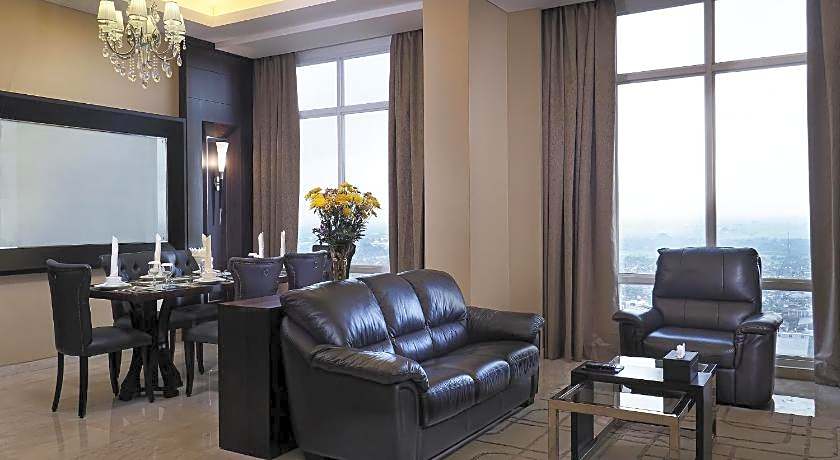 Grand Mercure Solo Baru