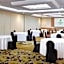Holiday Inn & Suites Oakville at Bronte By IHG