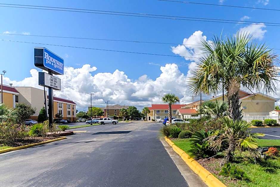 Rodeway Inn & Suites Jacksonville near Camp Lejeune
