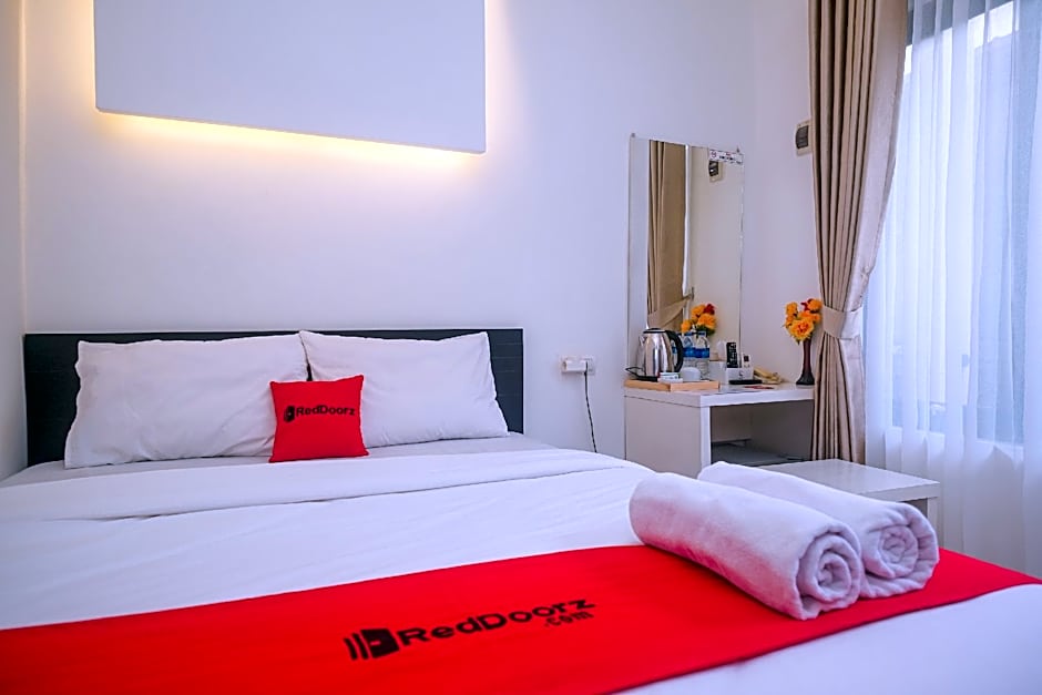 RedDoorz near Ambarrukmo Area