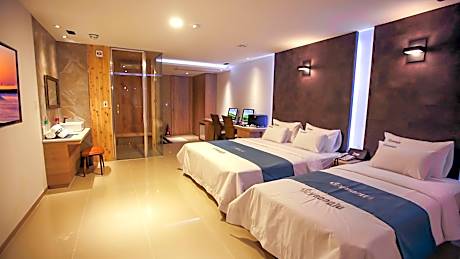 Yeongju Hotel