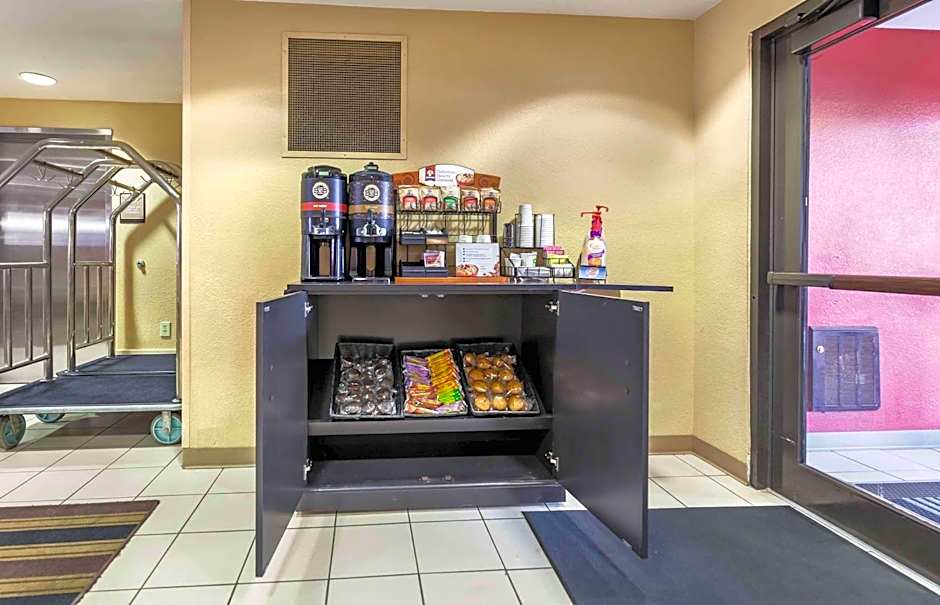 Extended Stay America Suites - Madison - Junction Court