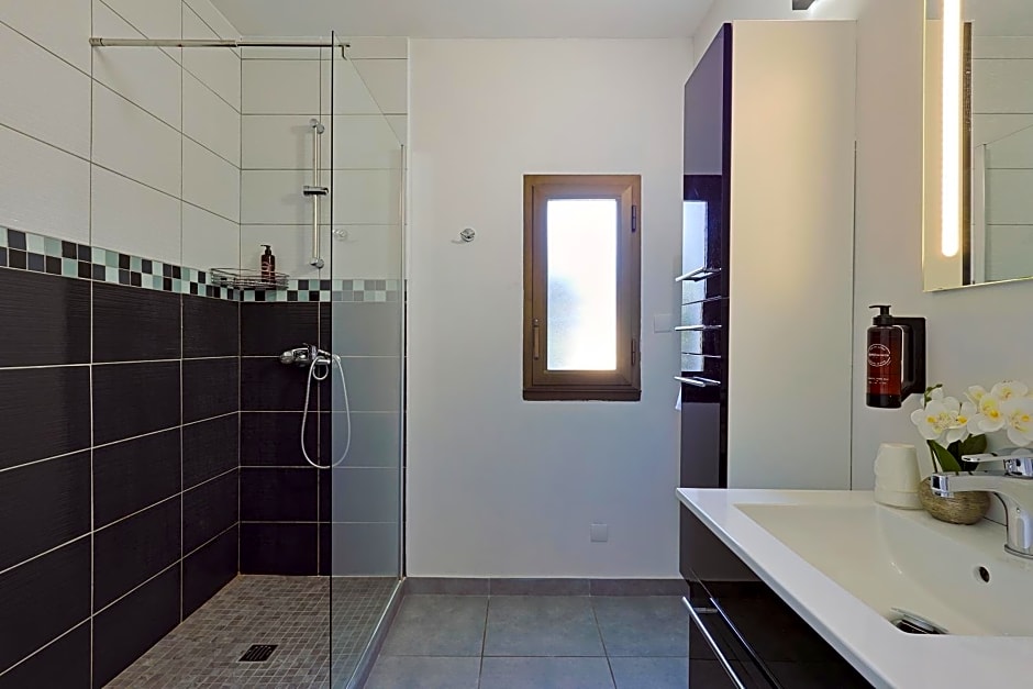 Hotel & Restaurant Perla Riviera