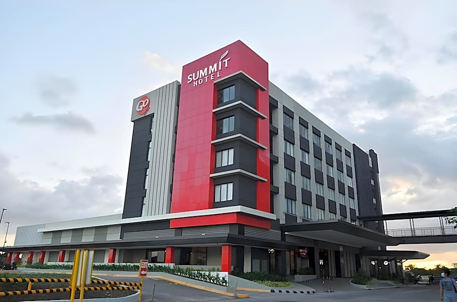 Summit Hotel Naga