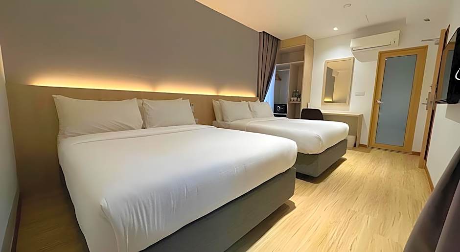 MIYABI HOTEL PERMAS