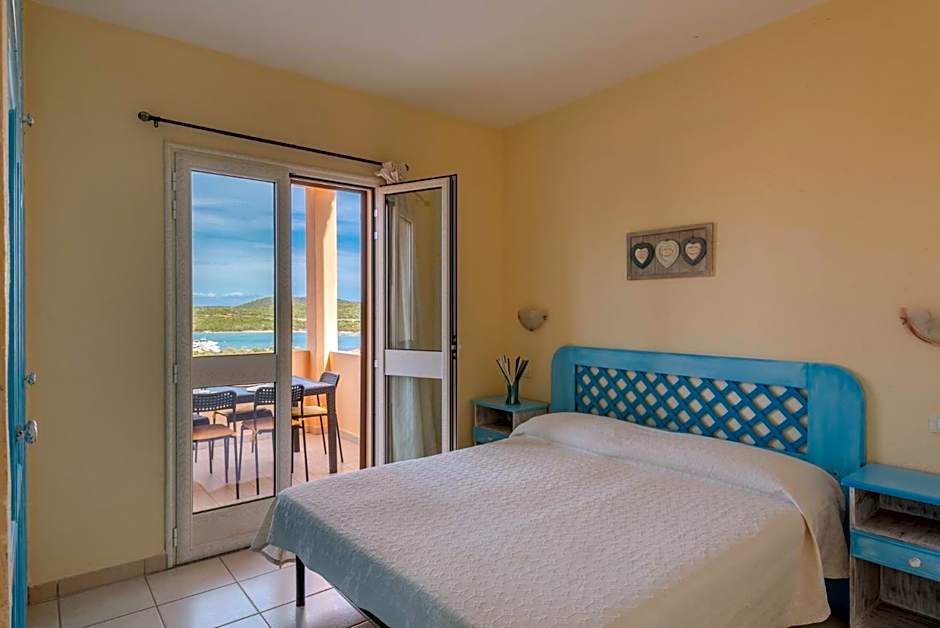Baia de Bahas Residence