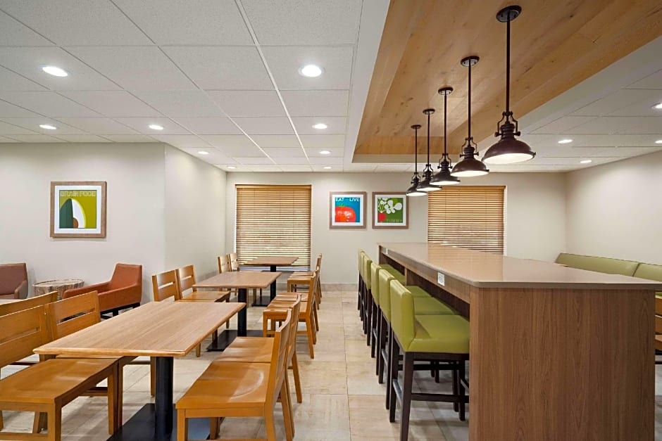 Country Inn & Suites by Radisson, Williamsburg Historic Area, VA