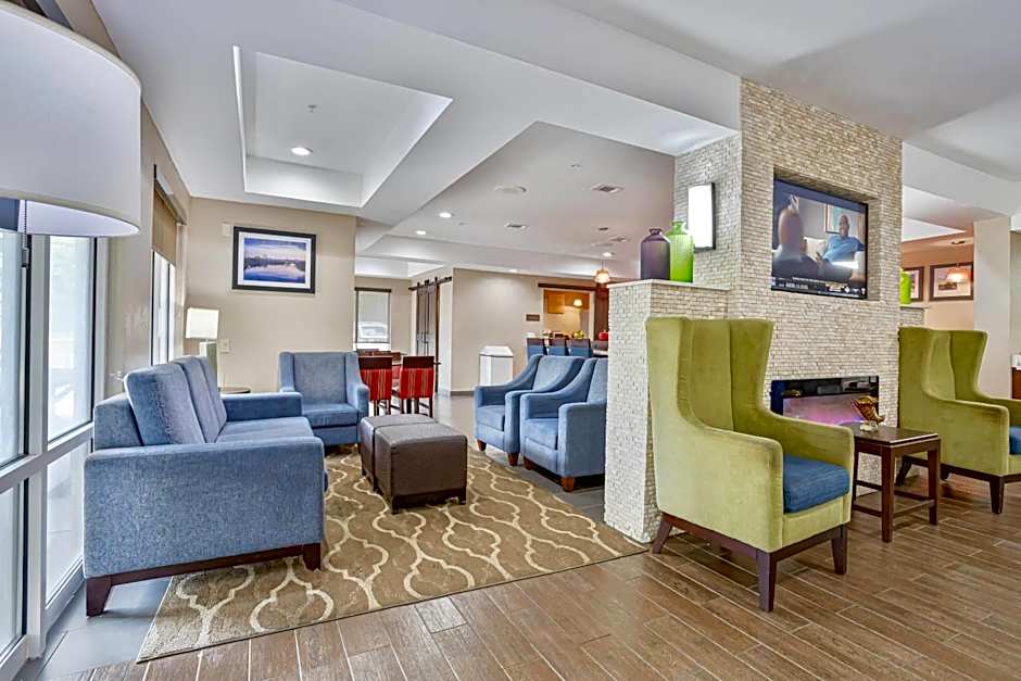 Comfort Inn & Suites Montgomery East Carmichael Rd