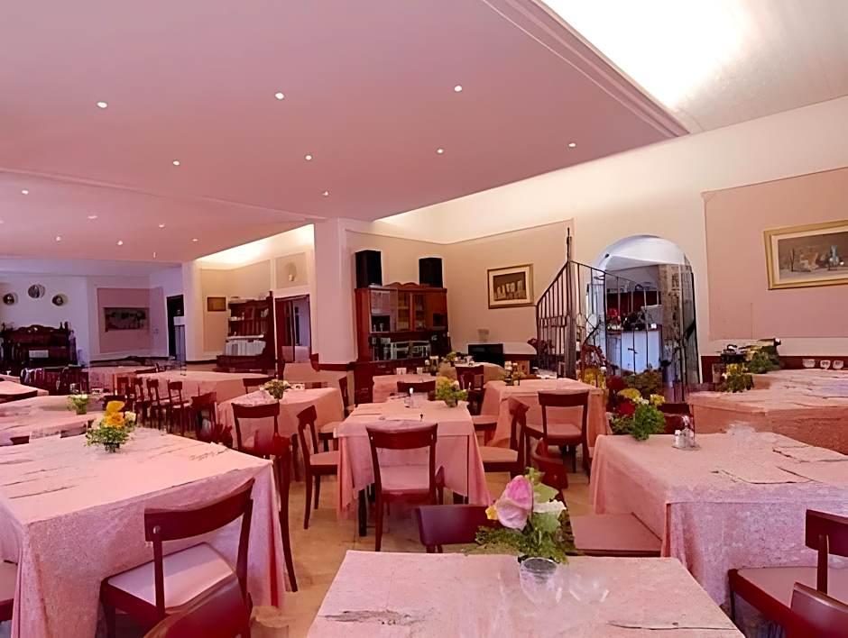 Hotel Moderno