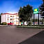 Quality Inn & Suites Sunport Airport Albuquerque