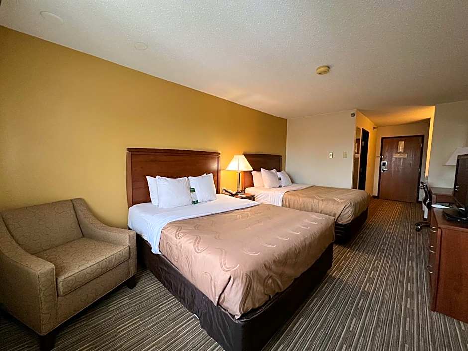 Quality Inn Mitchell I-90