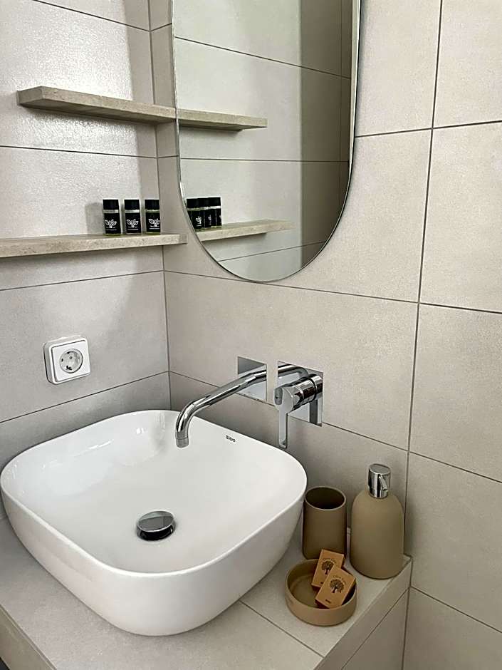 Kirki Rooms by the sea