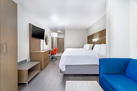 Deluxe Queen Suite - Disability Access/Non-Smoking