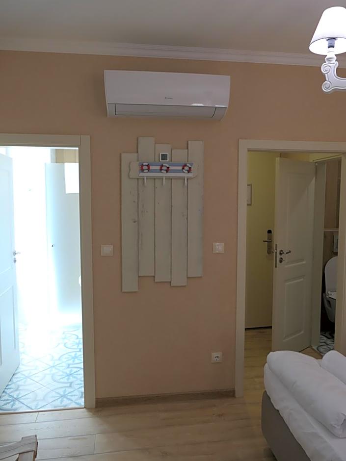 Hotel MEDITERRANEO