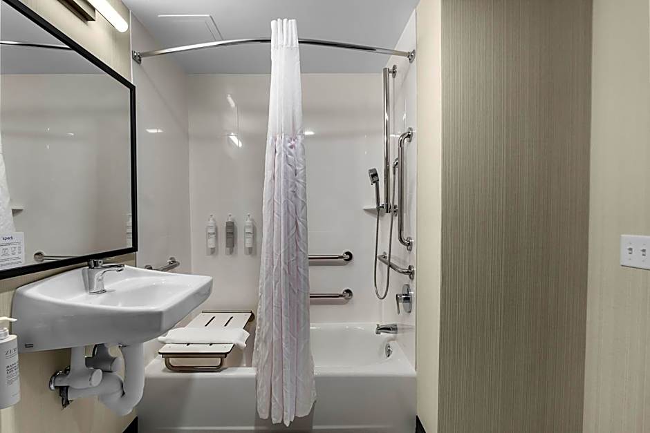 Spark by Hilton Paducah