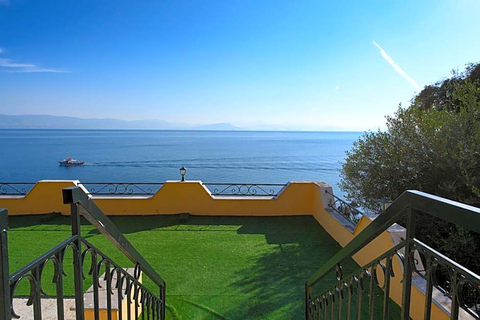 Batelo - Adults Only