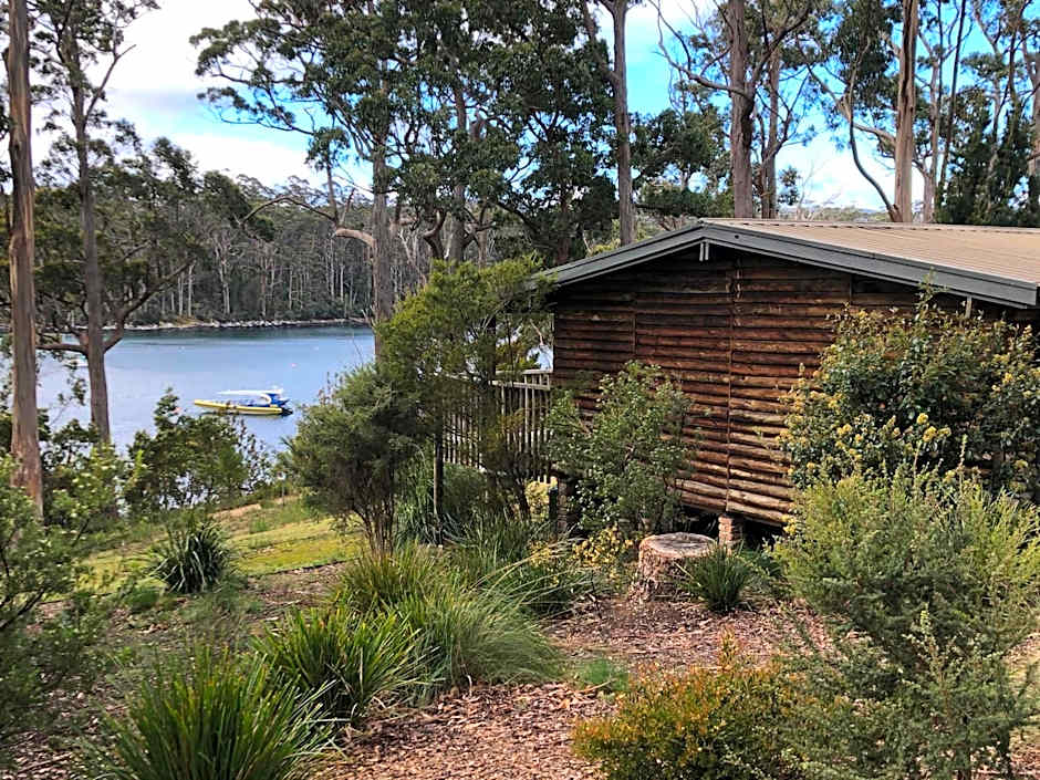 Stewarts Bay Lodge
