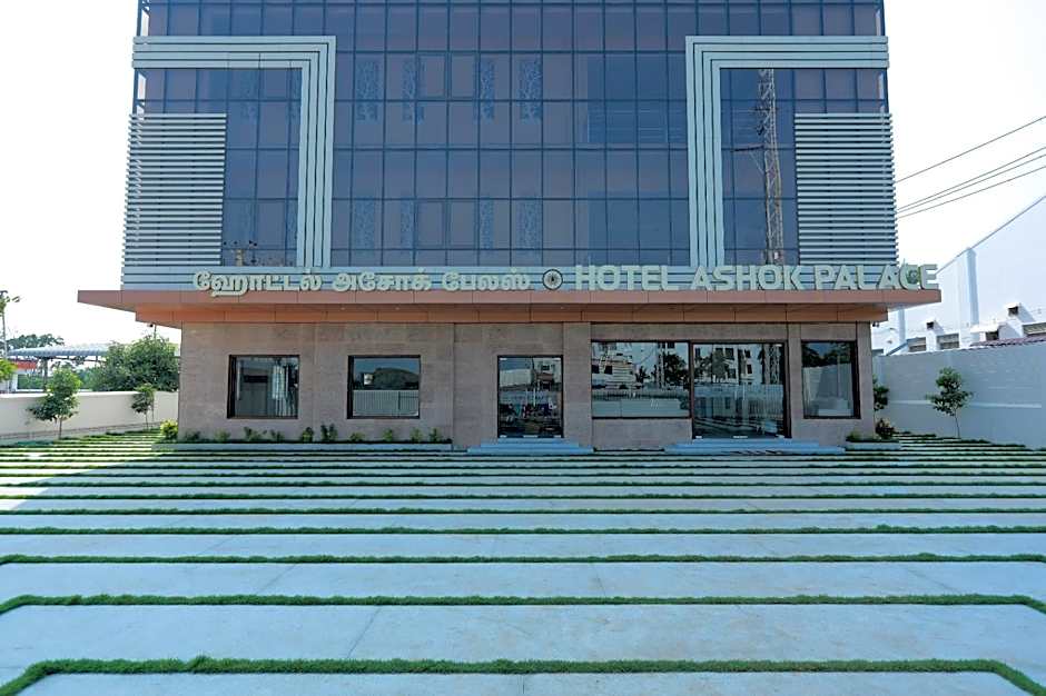 Hotel Ashok Palace