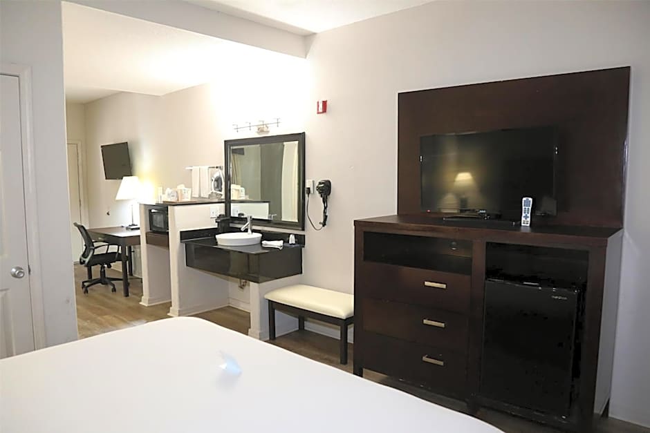 Americas Best Value Inn Monroe