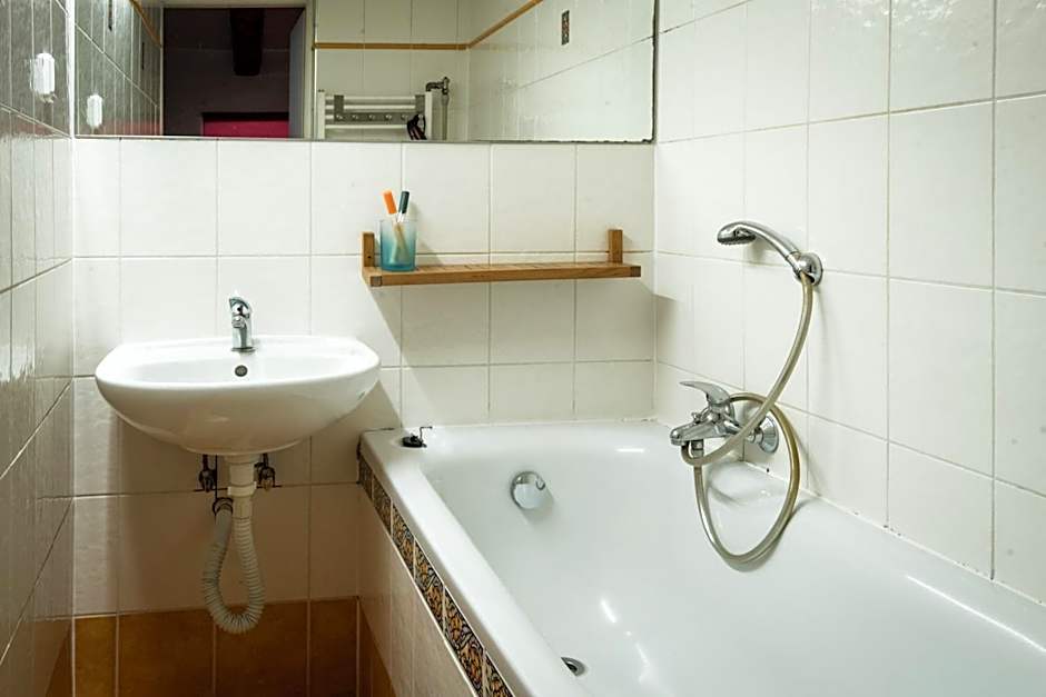 Charles Bridge Hostel & Apartments