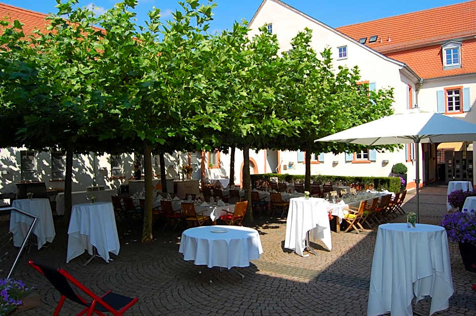 Landhotel zum Schwanen mit Restaurant Mona Liza