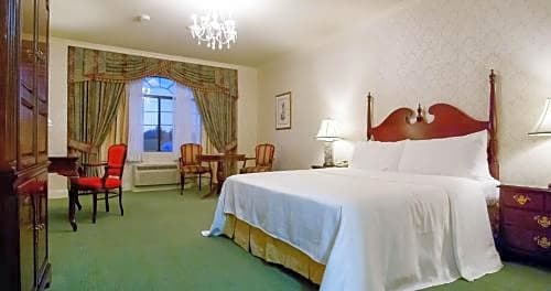 Photo 1 of 13 of Executive 1 King Bed Suite