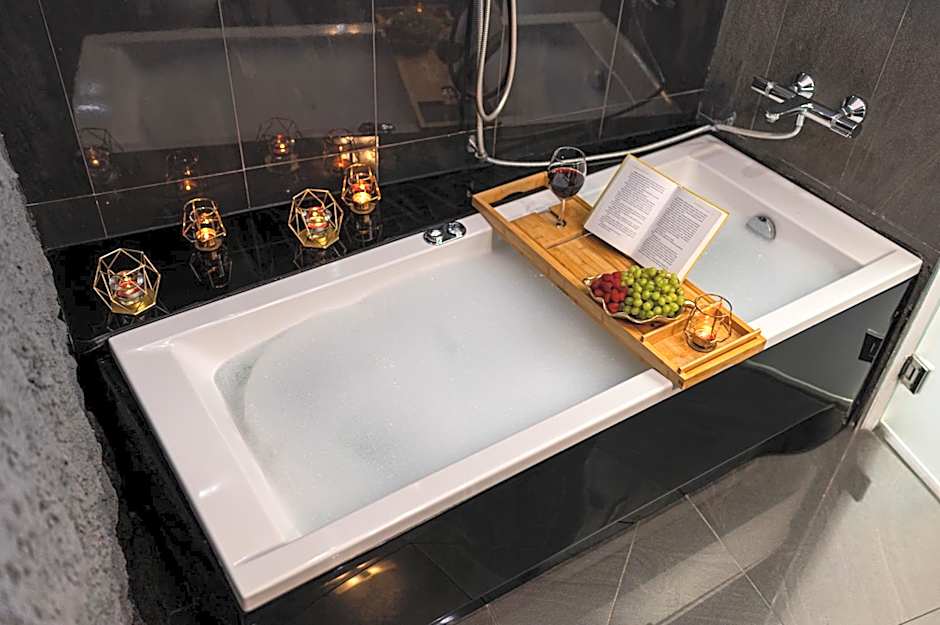 Komorowski Luxury Guest Rooms