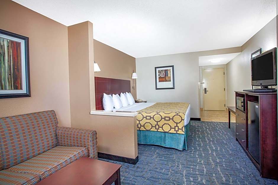 Baymont by Wyndham Saraland