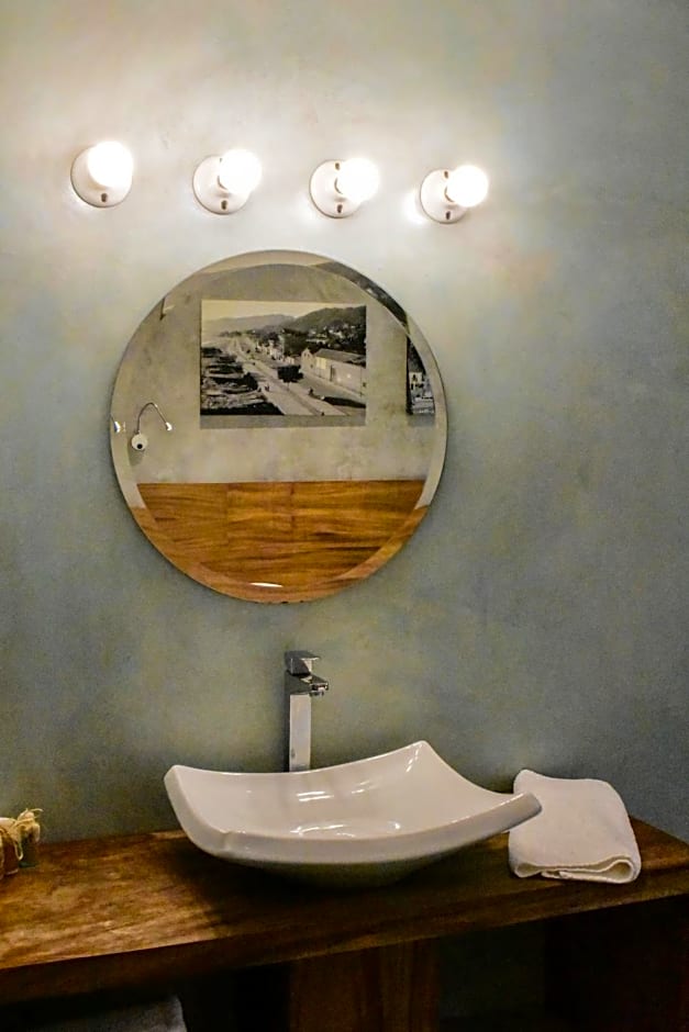 Hotel Rio Malecon