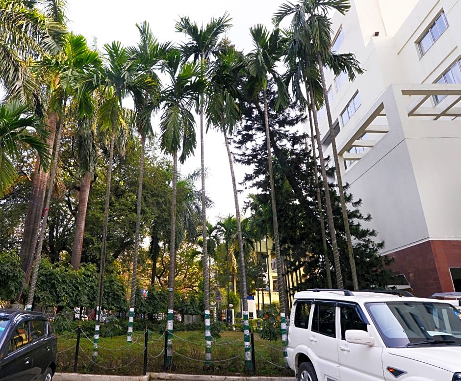 Peerless Sarovar Portico Durgapur