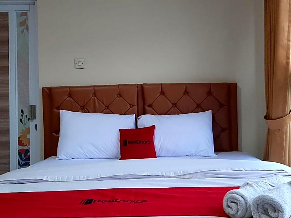 RedDoorz At Hotel Pakem Sari Kaliurang