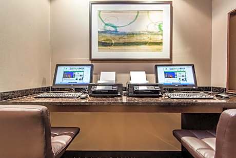 Holiday Inn Laval Montreal By IHG