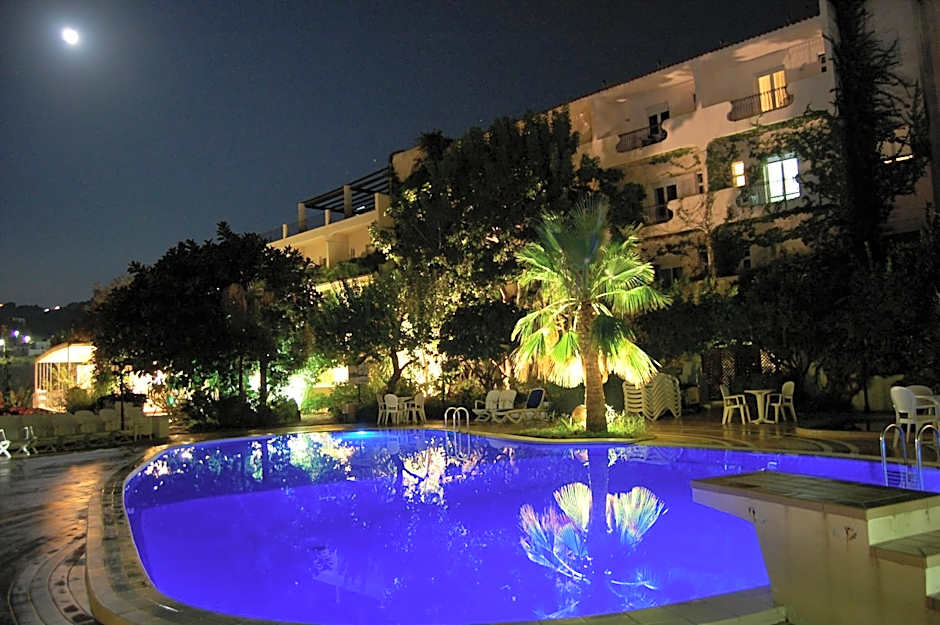 Hotel Giardino Sul Mare