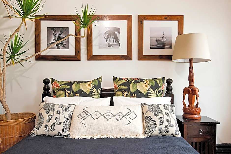 Manly Waves Studios & Apartments