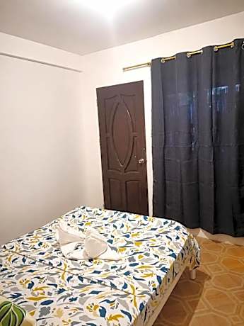 Queen Room with Garden View