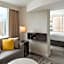 Delta Hotels by Marriott Vancouver Downtown Suites
