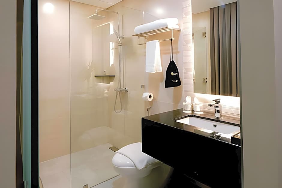 Goldberry Suites and Hotel Cebu