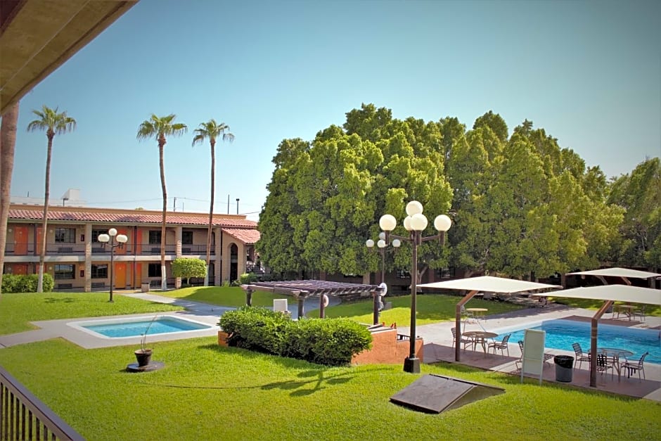 Hotel Colonial Mexicali