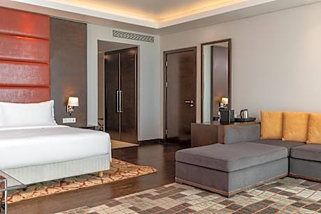Junior Suite-Balcony-Ocean View