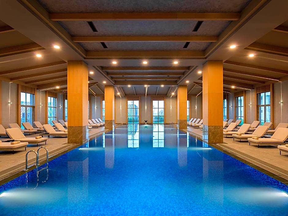 Rixos Water World Aktau