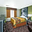 Super 8 by Wyndham Moberly MO